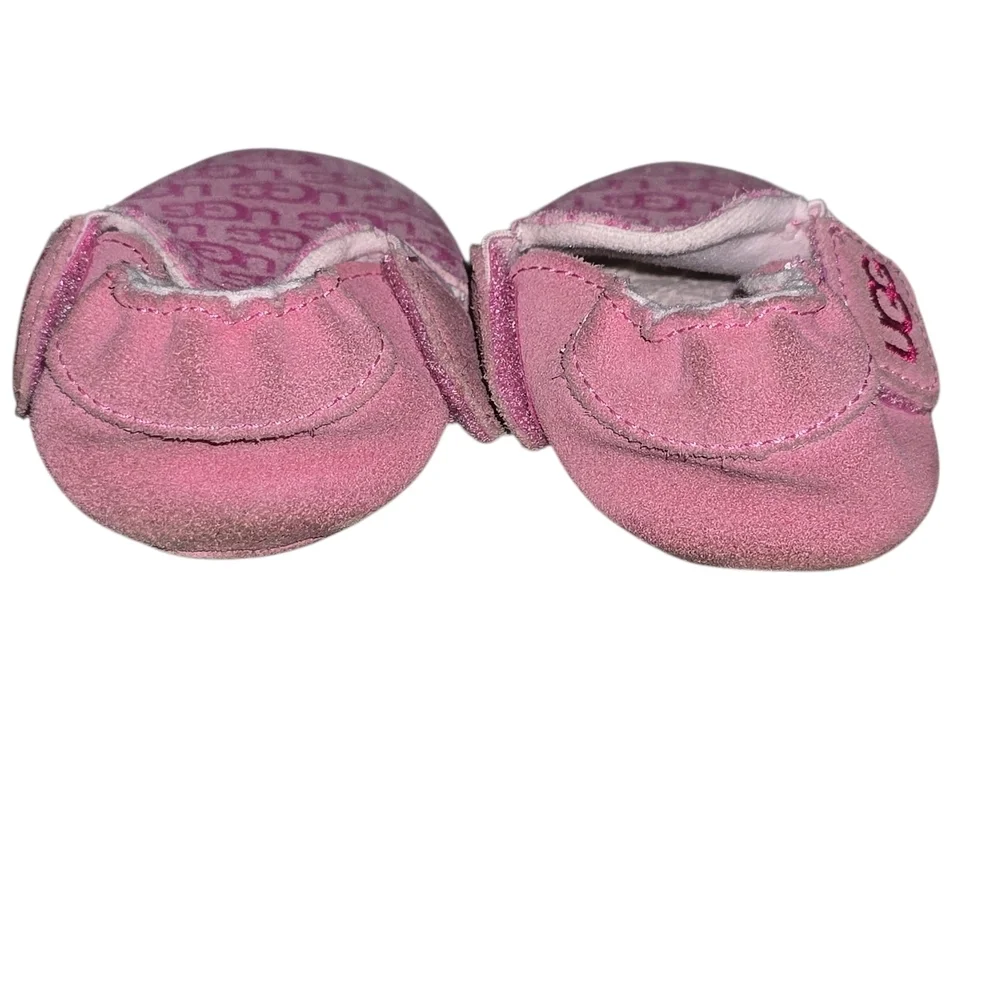UGG Baby Roos Fusha Pink Suede Moccasin Shoes 04/05 18-24 Months